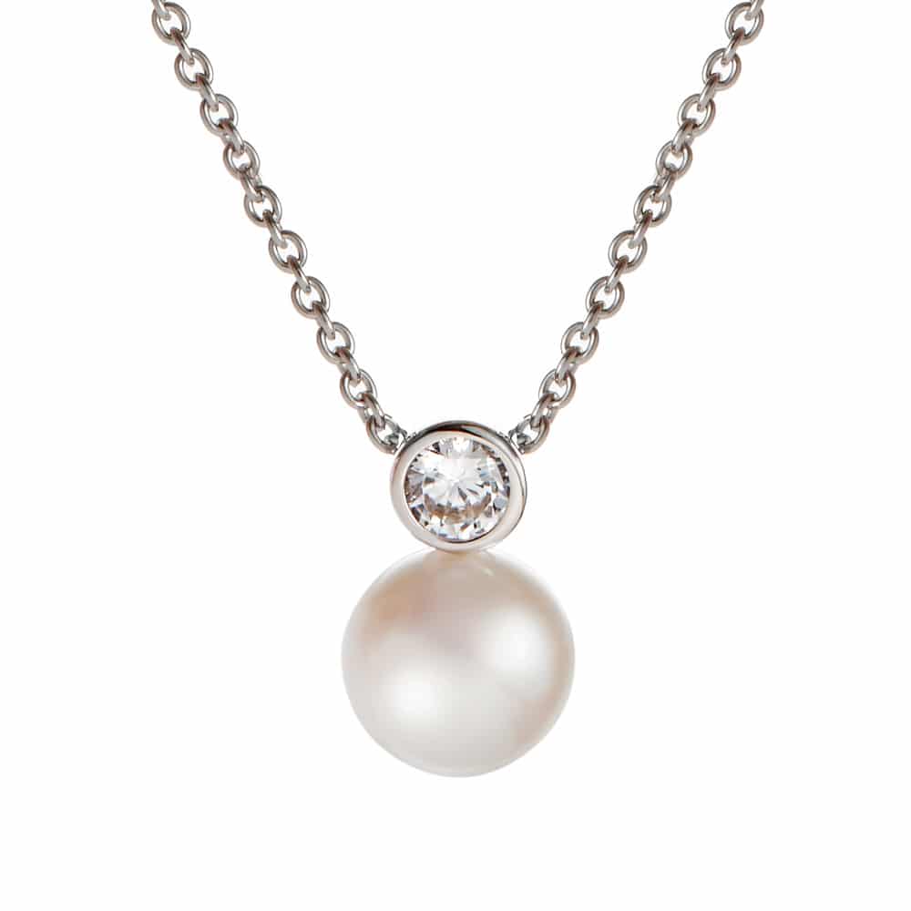 Isle of Wight Pearl Chic Freshwater Pearl Pendant. Sterling silver set with white topaz and a button freshwater pearl.
