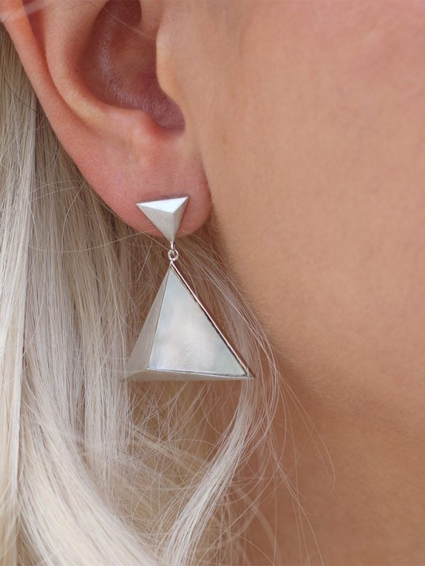 kyra-pearl-drop-silver-earrings